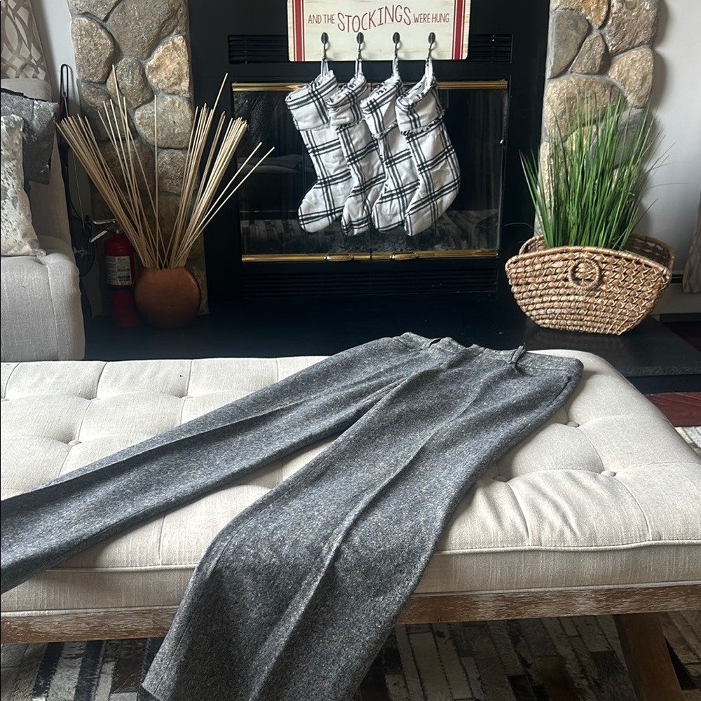 Rebecca Taylor Grey Wool Blend Flare Trouser 
Size 10